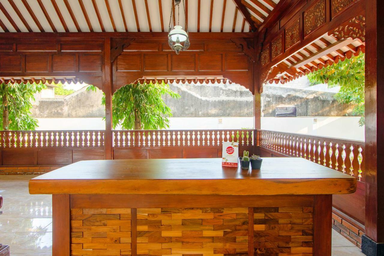 Oyo 1473 Omah Tentrem Syariah Melati Exterior foto